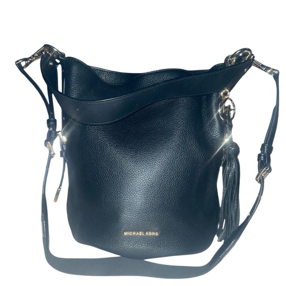 Brooke Medium Pebbled Leather Bucket Bag